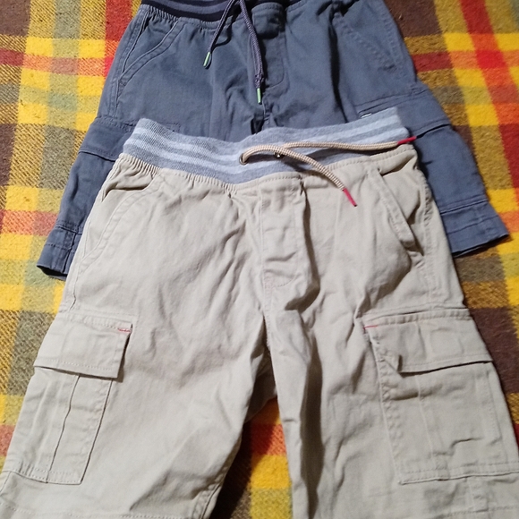 Wonder Planet Other - Boys Wonder Planet 10/12 lot of 2 pairs of shorts